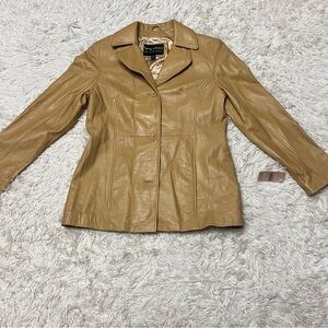Hip Vintage Wilsons Leather 1970's Style Women’s Medium Tan Camel Leather Jacket